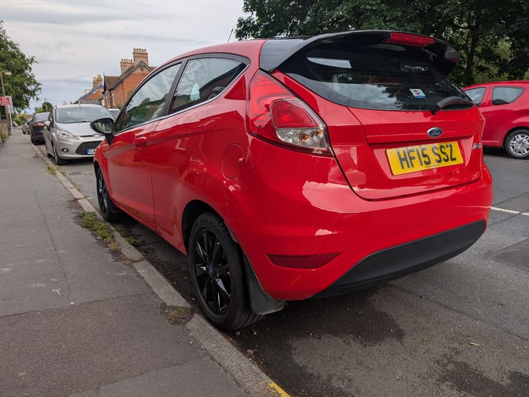 Ford, FIESTA, Hatchback, 2015, Manual, 1241 (cc), 3 doors