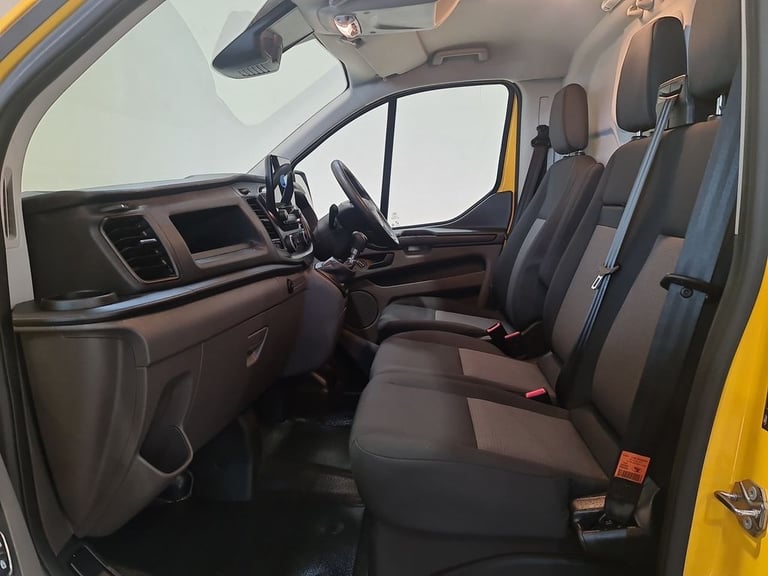 FORD TRANSIT CUSTOM 2.0 340 ECOBLUE LEADER P/V L1 H1 130 BHP SWB DIESEL