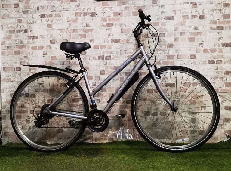 image for Apollo CX10 Hybrid City Bike Bicycle  Frame 18