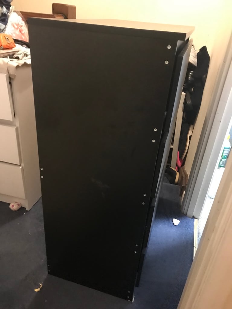 image for Chest of drawers