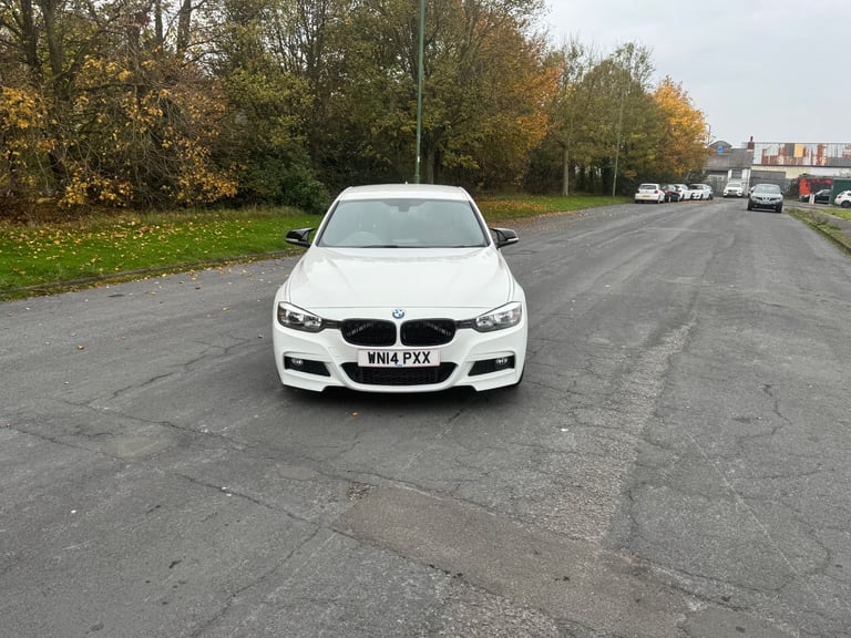 BMW, 3 SERIES, Saloon, 2014, Manual, 1995 (cc), 4 doors