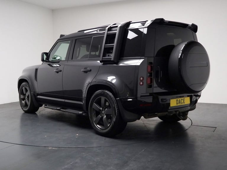2022 Land Rover Defender 110 3.0 D300 MHEV X-Dynamic HSE SUV 5dr Diesel Auto 4WD Euro 6 (s/s) (30...