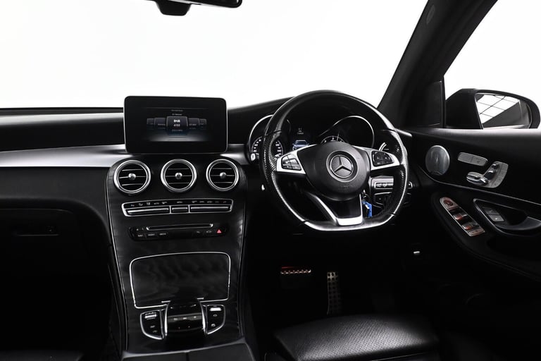 2016 Mercedes-Benz GLC 2.1 GLC250d AMG Line (Premium Plus) G-Tronic 4MATIC Euro 6 (s/s) 5dr ESTAT...