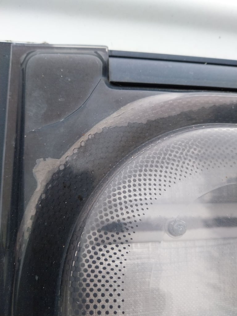 2002 elddis caravan front centre window 