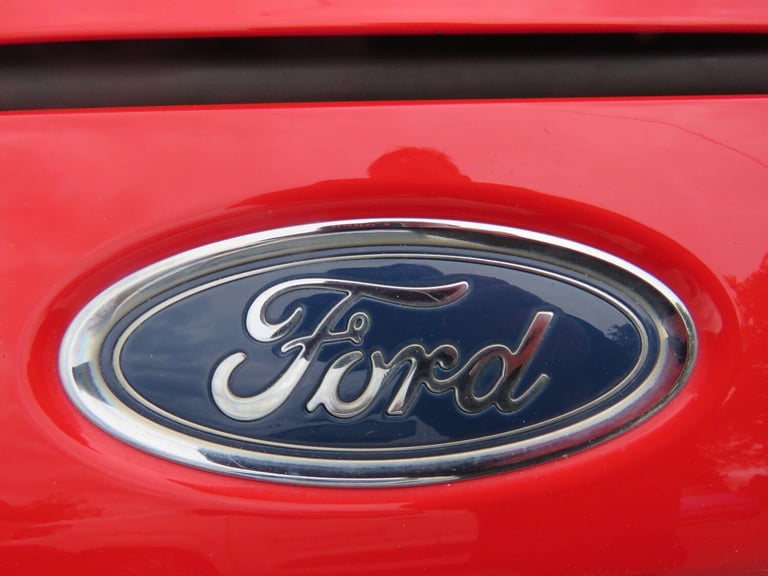 2016 Ford Fiesta 1.0T EcoBoost Zetec Euro 6 (s/s) 5dr HATCHBACK Petrol Manual