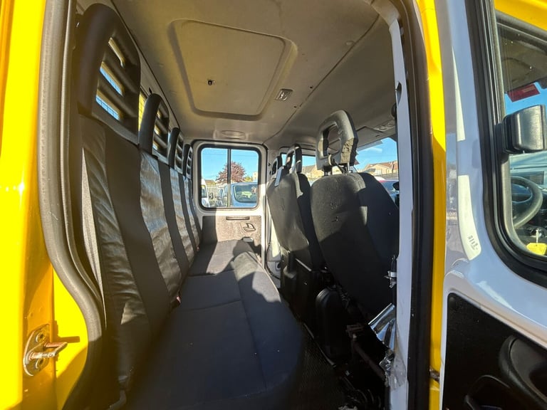 2017 Iveco Daily 2.3 Crew Cab Chassis 3450 WB DC TIPPER CHASSIS CAB Diesel Manual