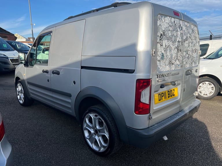 2011 Ford Connect Tdci 1 years mot Ready for work silver alloys £1990 