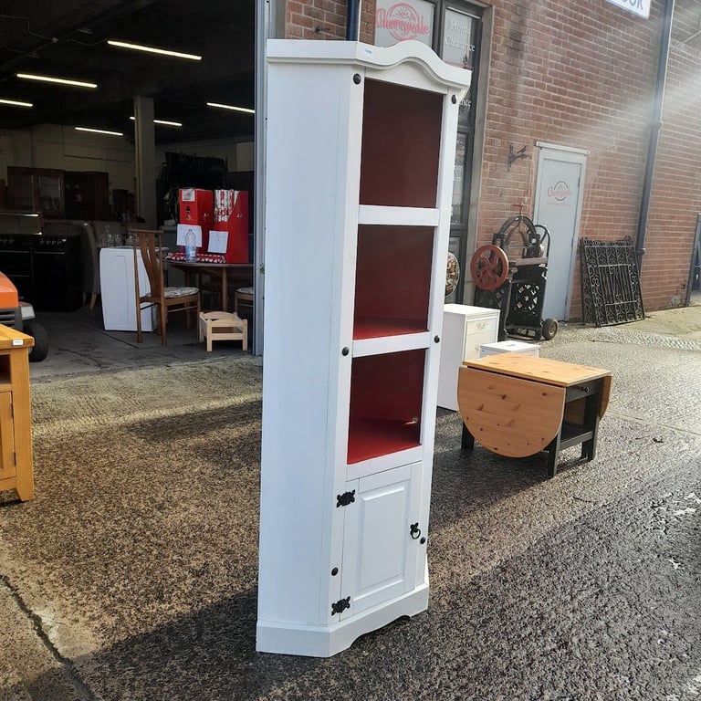 Painted corner cabinet 77cm x 50cm x 178cm, Ref:19609
