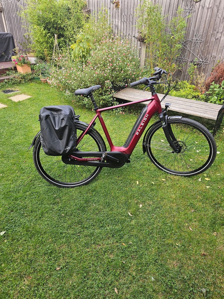 image for Raleigh motus grand tour electric bike 