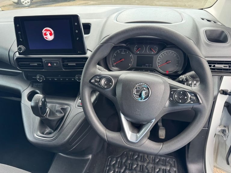 2021 Vauxhall Combo 1.5 Turbo D 2300 Sportive Panel Van 6dr Diesel Manual L2 H1 Euro 6 (100 ps) P...