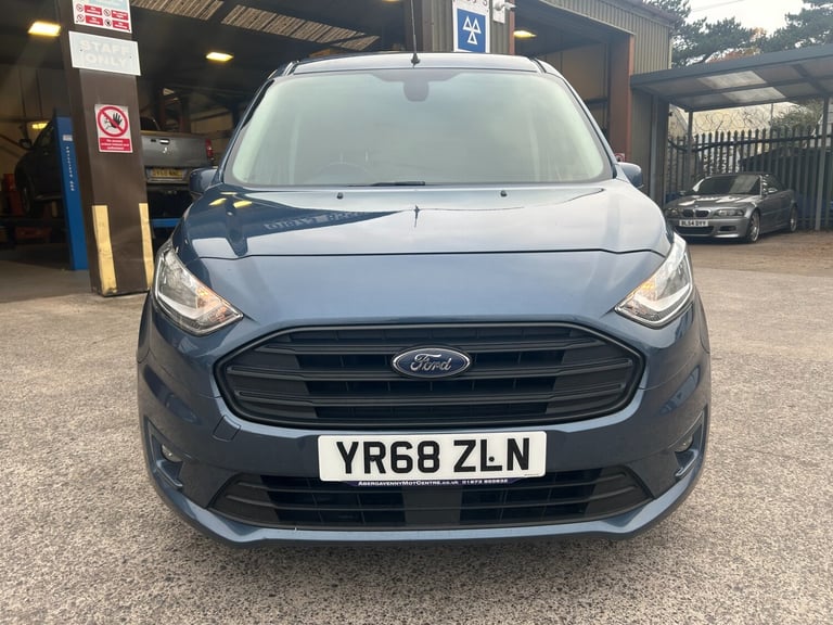 2018 68 Ford Transit Connect Limited 1.5 EcoBlue 120ps L1 SWB Blue 99,500 miles