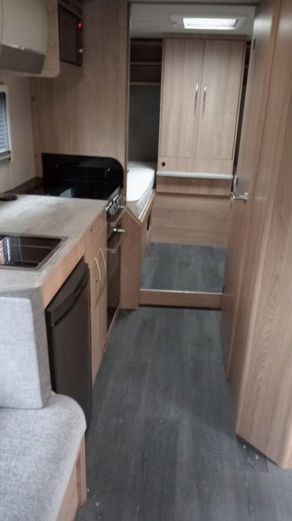 2020 Auto-Trail Imala 734