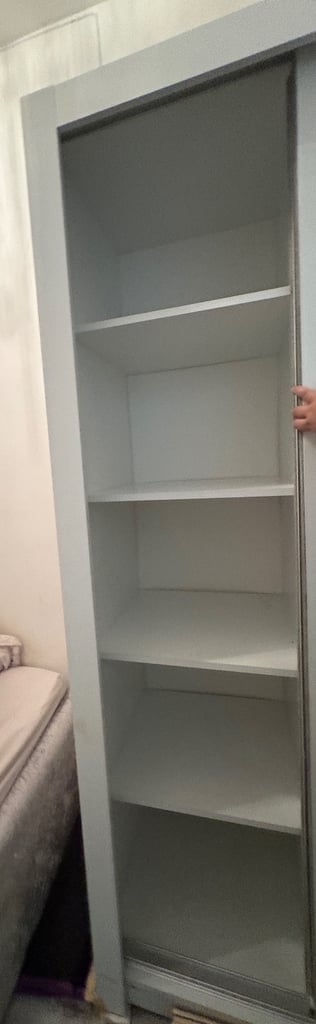 sliding mirror wardrobe 