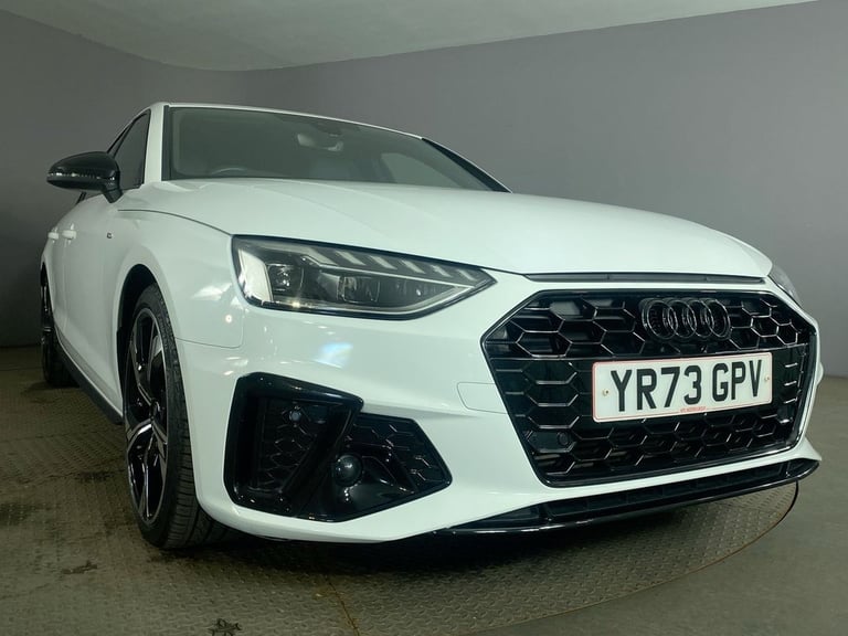 2023 73 AUDI A4 2.0 TFSI 35 BLACK EDITION SALOON 4DR PETROL S TRONIC EURO 6 (S/S