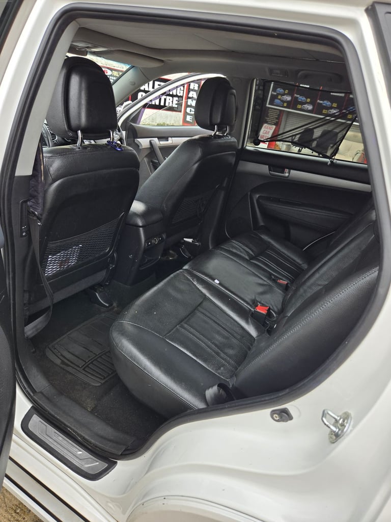 7xseater Kia, SORENTO, Estate, 2013, Other, 2199 (cc), 5 doors