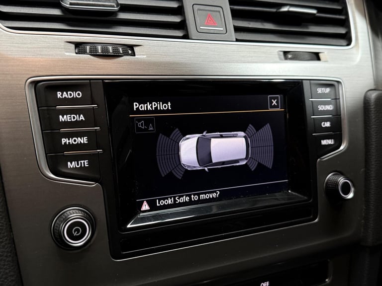 2015 Volkswagen Golf 1.6 TDI 105 Match 5dr HATCHBACK DIESEL Manual