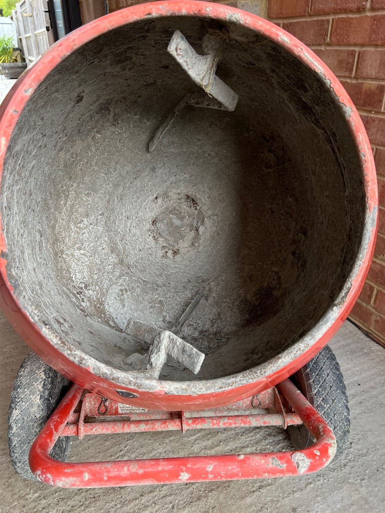 image for 240v cement mixer
