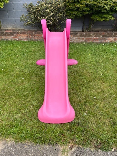 LITTLE TIKES EASY STORE LARGE SLIDE - PINK - EXCELLENT CONDITION!