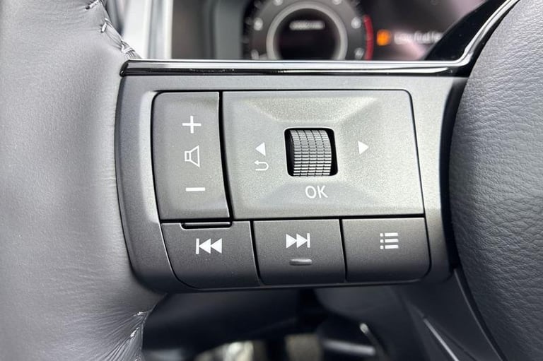 2025 Nissan Qashqai 1.3 DiG-T MH N-Connecta 5dr HATCHBACK PETROL Manual