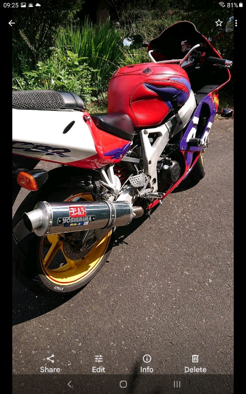 Immaculate 918cc Fireblade RRW