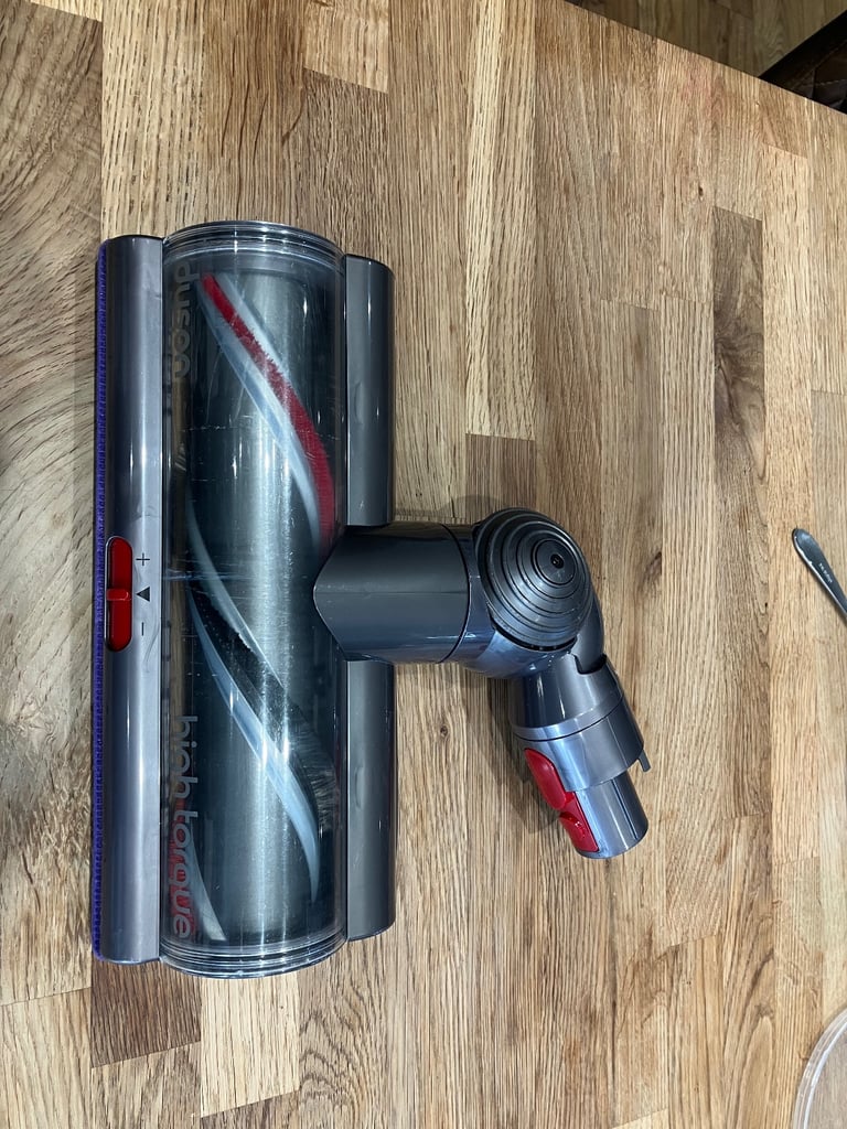image for Dyson V15 V11 high torque Digital Motorbar cleaner head