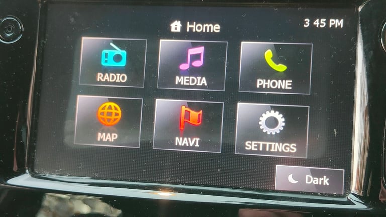 Renault Clio media nav, 1.5 diesel, low mileage 75472