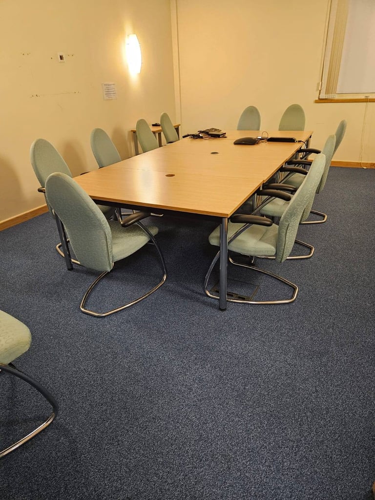 JOBLOT Office Furniture SURPLUS STOCK For Sale Over 100 Desks/Chairs/Cabinets/Cupboards 12