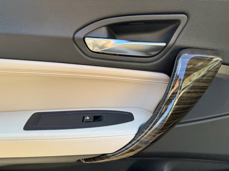 2016 BMW 2 Series 218d [150] Luxury 2dr [Nav] Step Auto CONVERTIBLE DIESEL Automatic