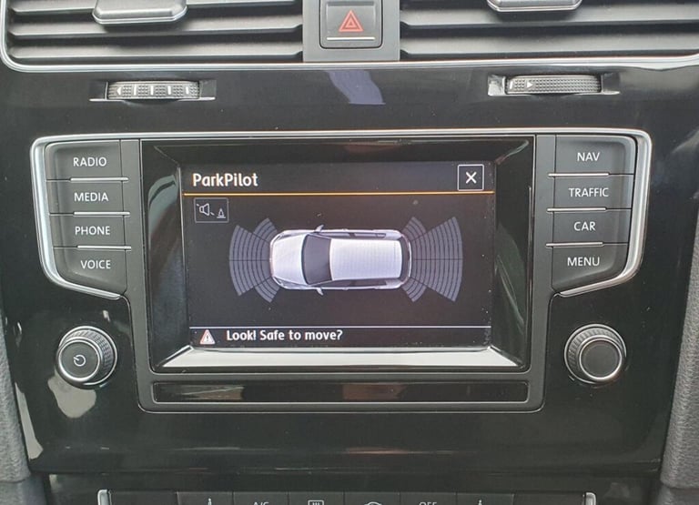 Volkswagen, GOLF, Hatchback, 2013, Manual, 1968 (cc), 5 doors