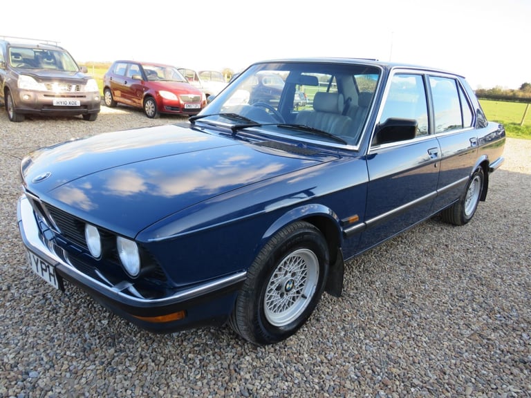 1987 BMW 5 Series 525E LUX 4 DOOR AUTO SALOON Petrol Automatic