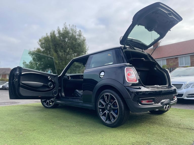 2013 MINI Hatch 2.0 Cooper SD Bayswater Euro 5 (s/s) 3dr HATCHBACK Diesel Manual