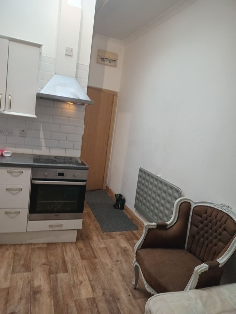 Nice Studio flat in London for rent - No hidden fees, Bills inclusive, Available from 1/11/2025