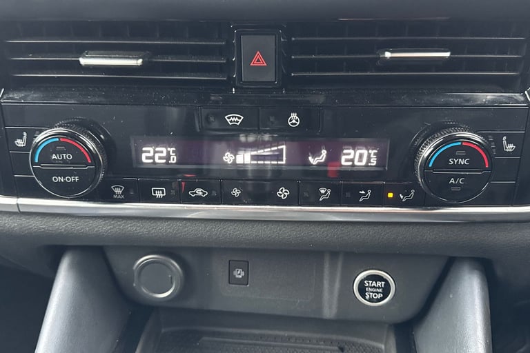 2021 Nissan Qashqai 1.3 DiG-T MH Tekna 5dr Hatchback Petrol Manual