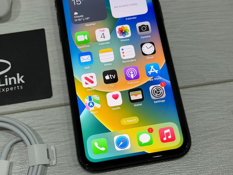 📱 Black Apple iPhone XR 64GB Unlocked All Networks + Warranty 🍎 - P1190