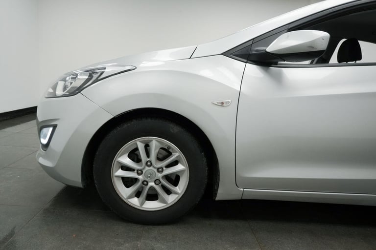 2015 Hyundai i30 1.4 Active Euro 5 5dr HATCHBACK Petrol Manual