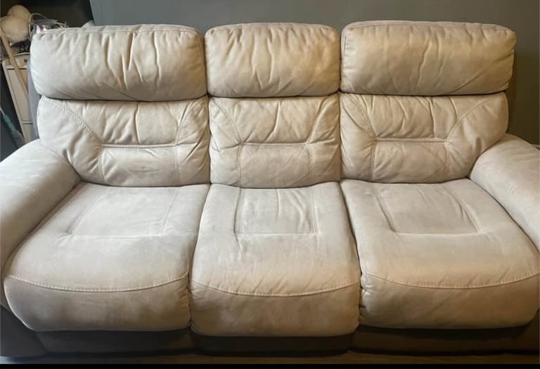 2 x 3 seater recliner sofas for sale