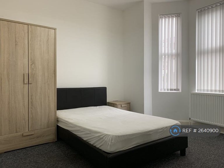 1 bedroom in Earlsdon Street, Coventry, CV5 (#2640900)