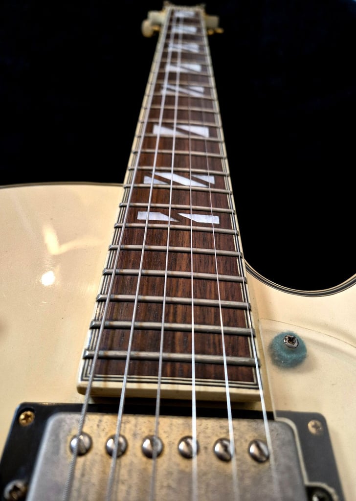 Aria Pro II FA-70T Hollowbody Vintage White 