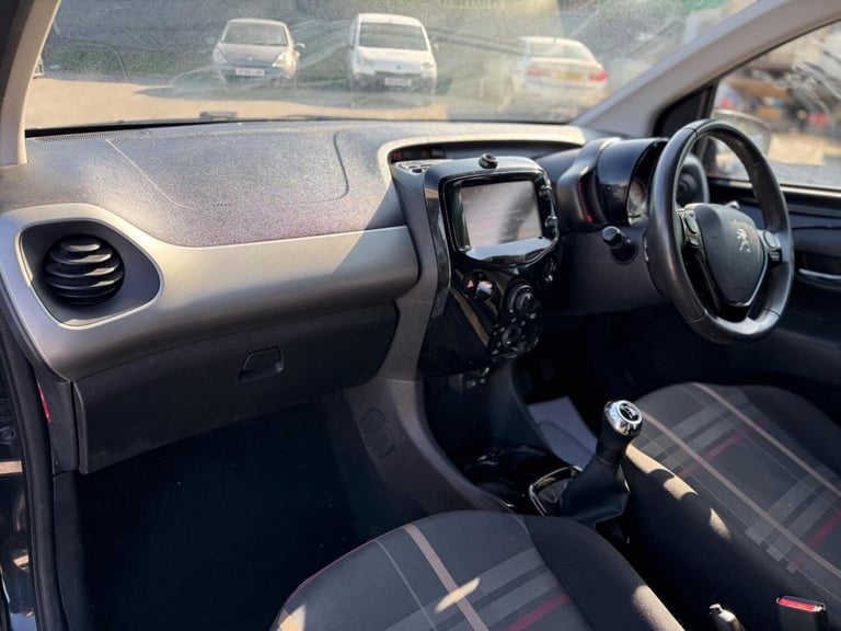 PEUGEOT 108 1.2 VTi PureTech Allure Euro 5 5dr 2014
