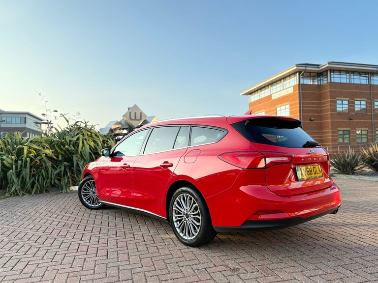 Ford, FOCUS, Estate, 2018, Manual, 1499 (cc), 5 doors