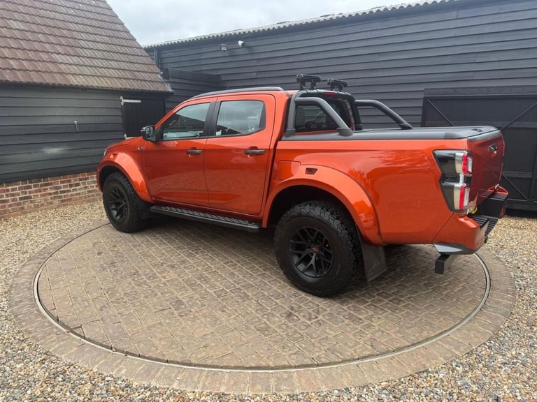 2023 Isuzu D-Max 1.9 TD Arctic Trucks AT35 Pickup Double Cab 4dr Diesel Auto 4WD Euro 6 (s/s PICK...