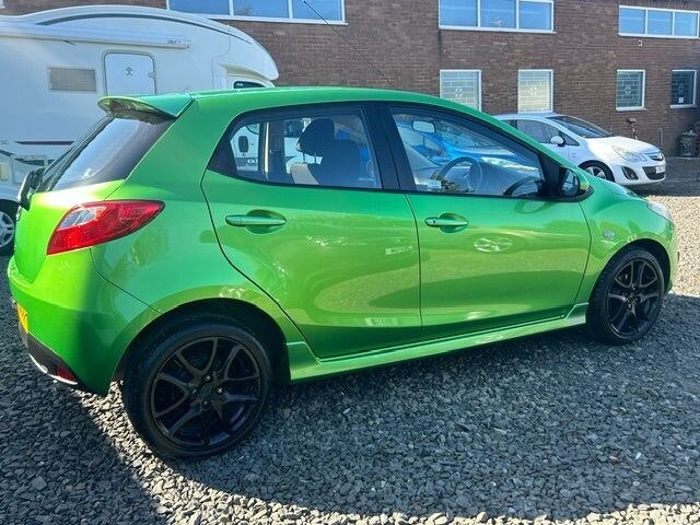 2011 Mazda Mazda2 2 Tamura Hatchback Petrol Manual