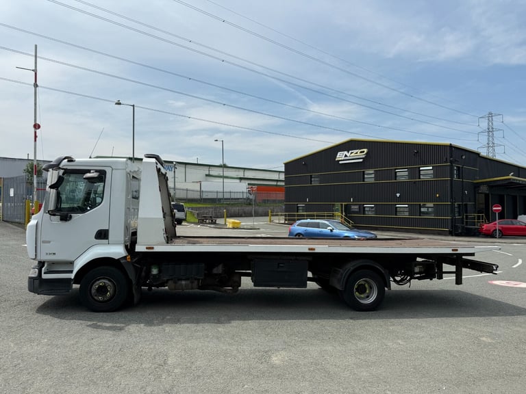 2010 Renault MIDLUM (45) NA Diesel Manual