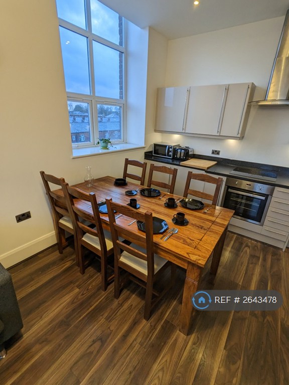 2 bedroom flat in Atlas Mill, Bolton, BL1 (2 bed) (#2643478)