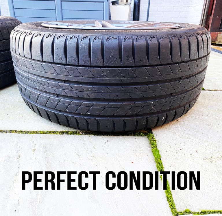 Michelin Green X Latitude Sport 3 AMG – 235/55 R 19 – GOOD AS NEW, Eco-Friendly Performance Tyres