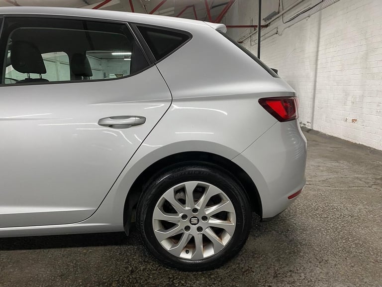 2013 SEAT Leon 1.6 TDI Ecomotive CR SE Euro 5 (s/s) 5dr HATCHBACK Diesel Manual