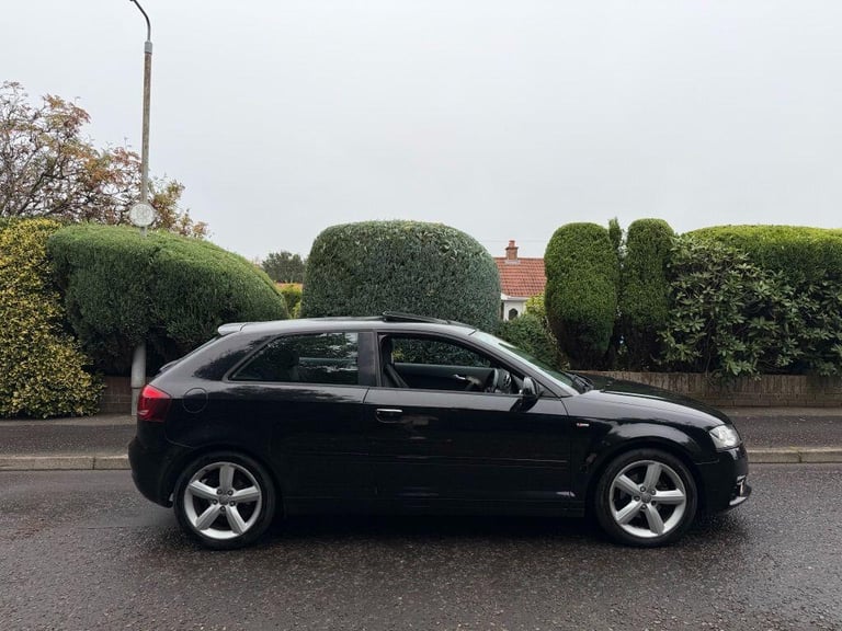2013 Audi A3 1.6 TDI S line S Tronic Euro 5 (s/s) 3dr Diesel Automatic