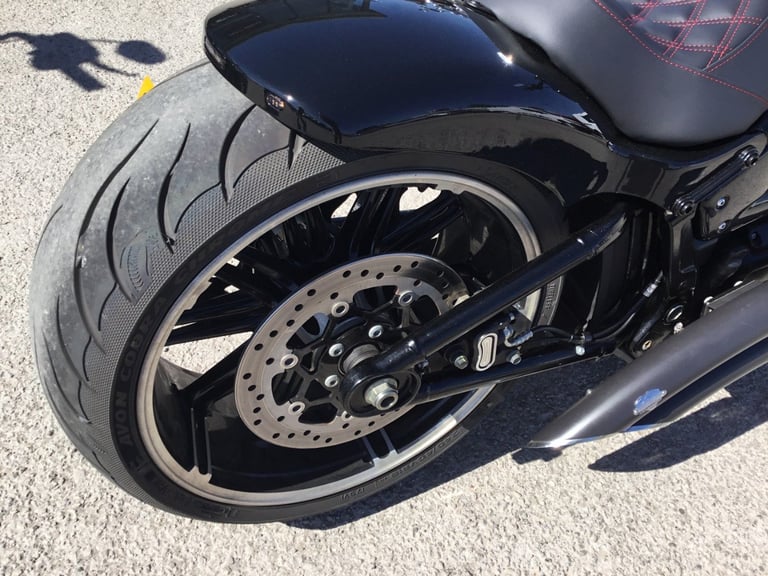 2020 Harley-Davidson BREAKOUT 114 Manual