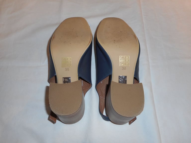  Ladies Shoes -Moda in Pelle sandals 
