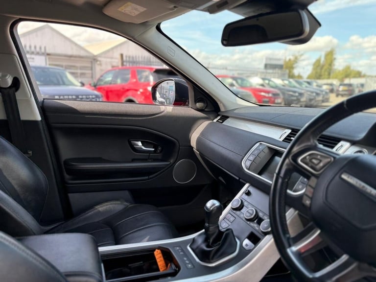2017 Land Rover Range Rover Evoque 2.0 TD4 SE Tech SUV 5dr Diesel Manual 4WD Euro 6 (s/s) (180 ps...